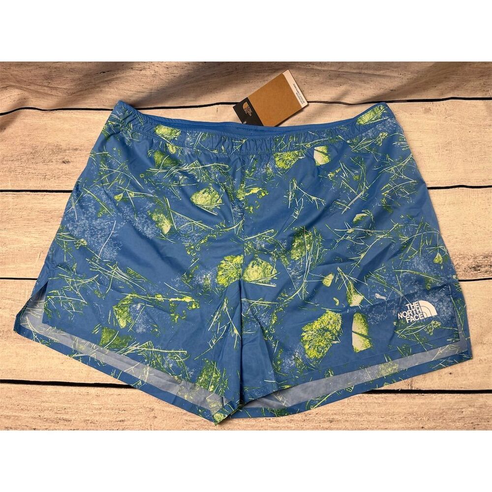 The North Face Men's XL Geometric Print Run Shorts Blue with inner lining summer